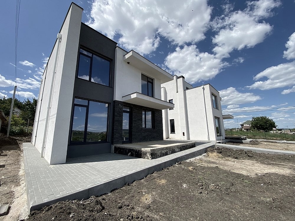 SALE: PREMIUM PRIVATE HOUSE IN MOLDOVA. 143,5 2